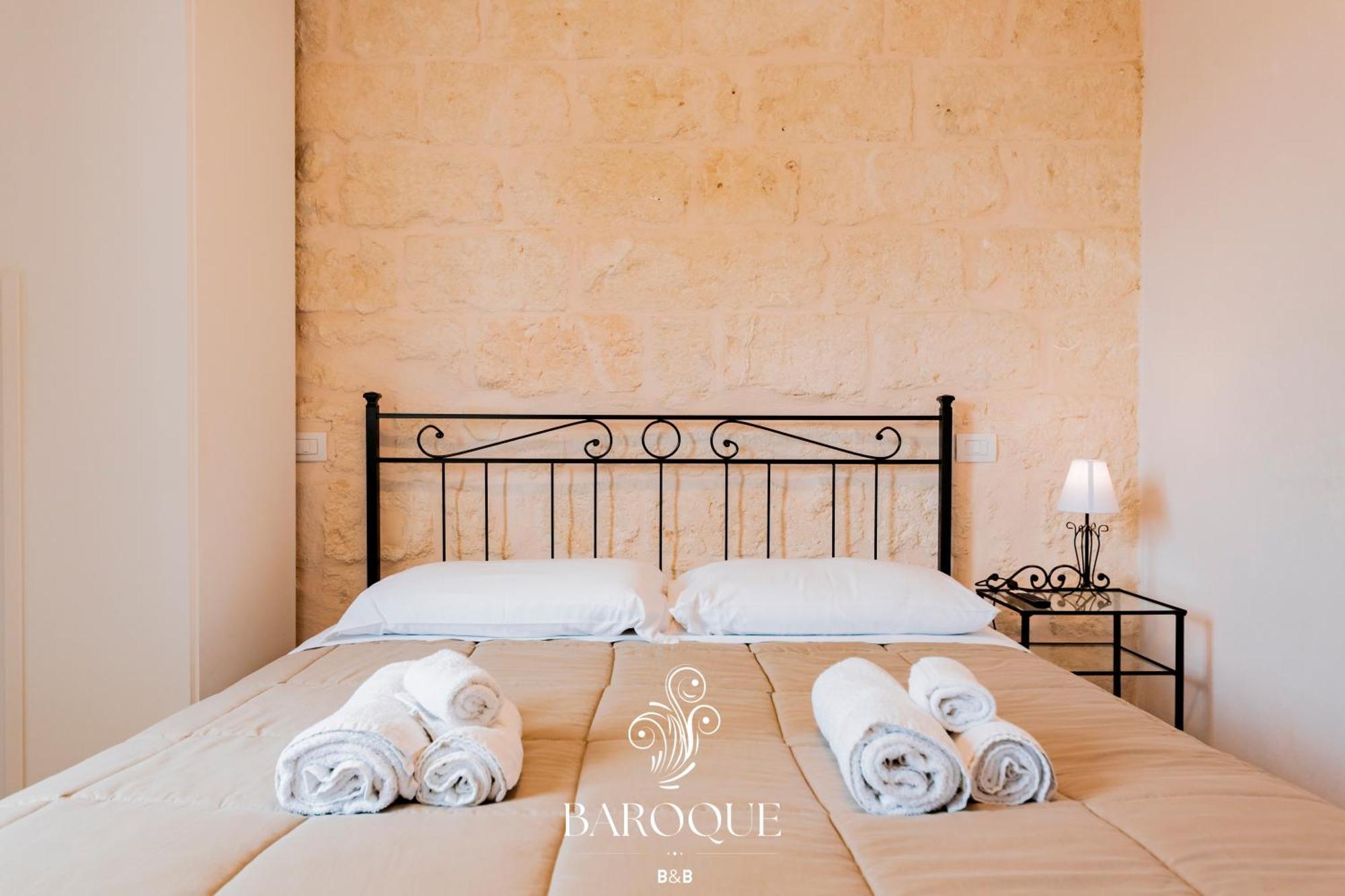 Baroque B&B Lecce Ngoại thất bức ảnh