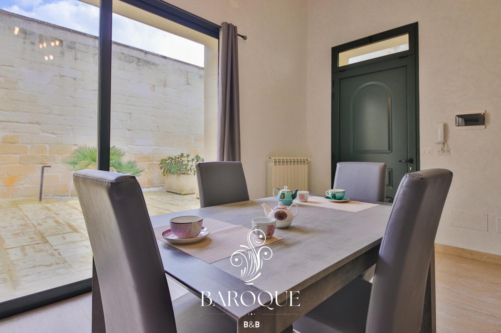Baroque B&B Lecce Ngoại thất bức ảnh