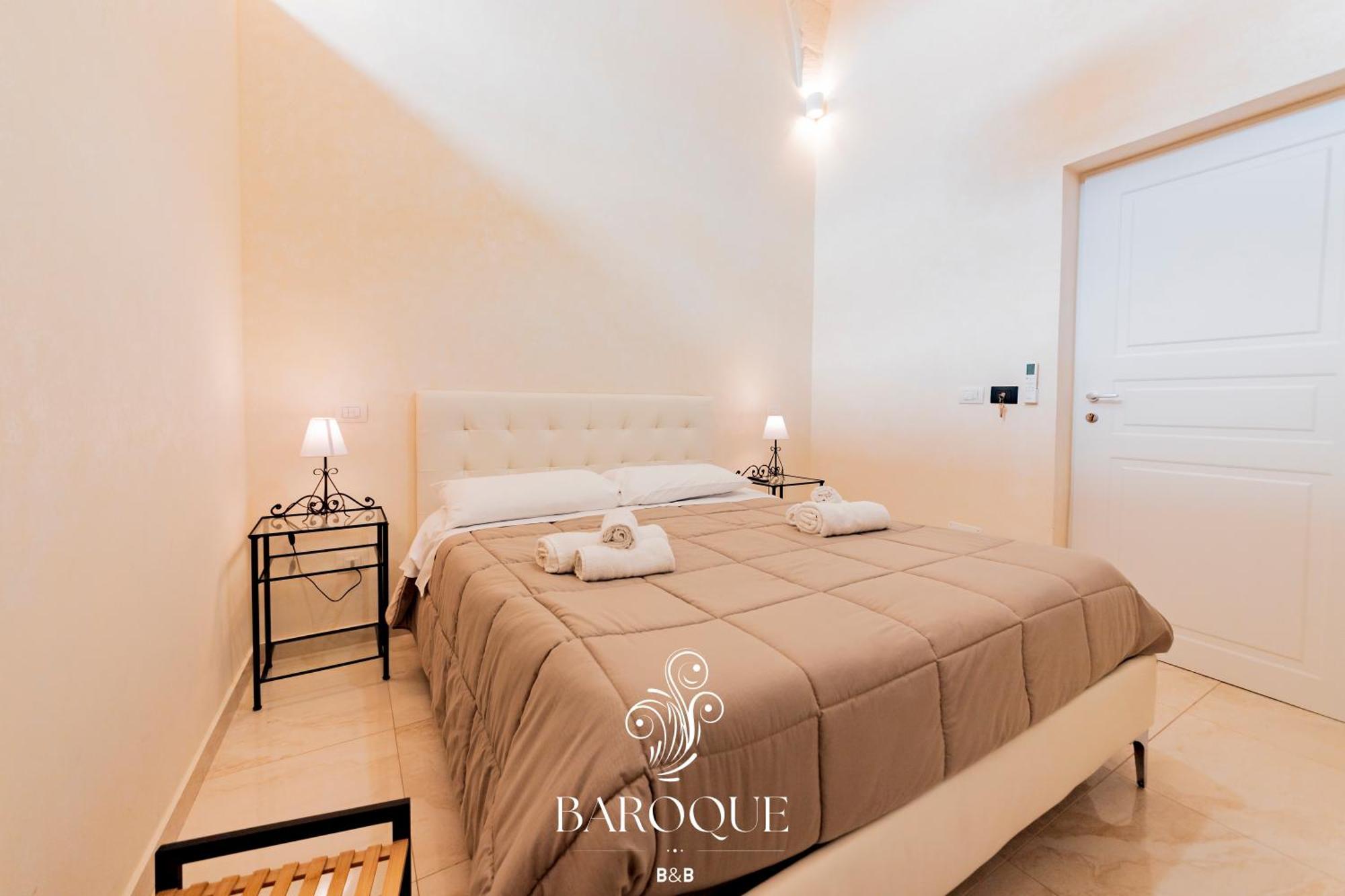 Baroque B&B Lecce Ngoại thất bức ảnh