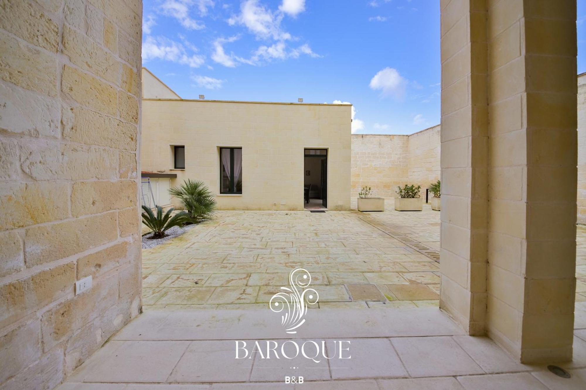 Baroque B&B Lecce Ngoại thất bức ảnh