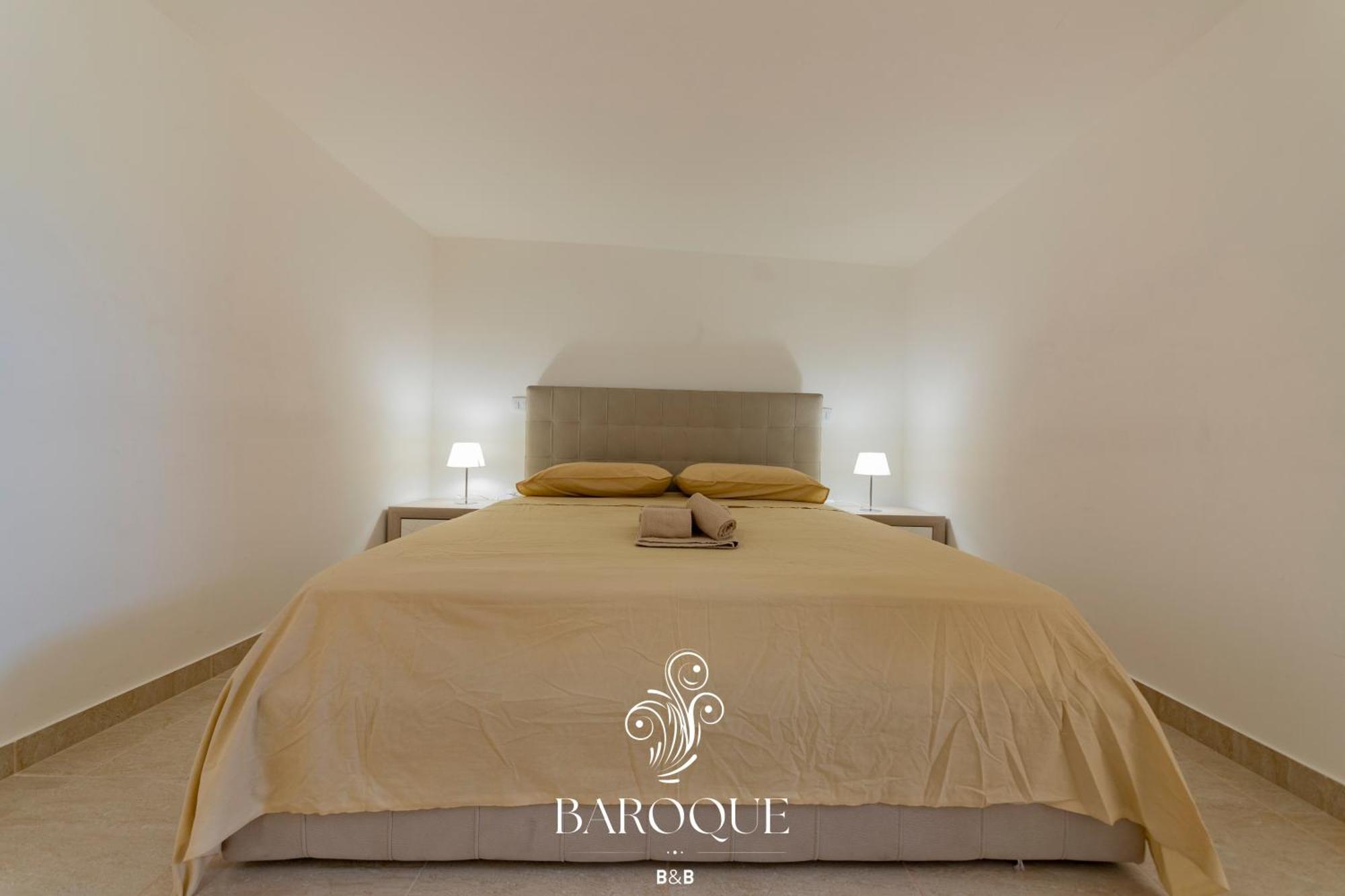 Baroque B&B Lecce Ngoại thất bức ảnh